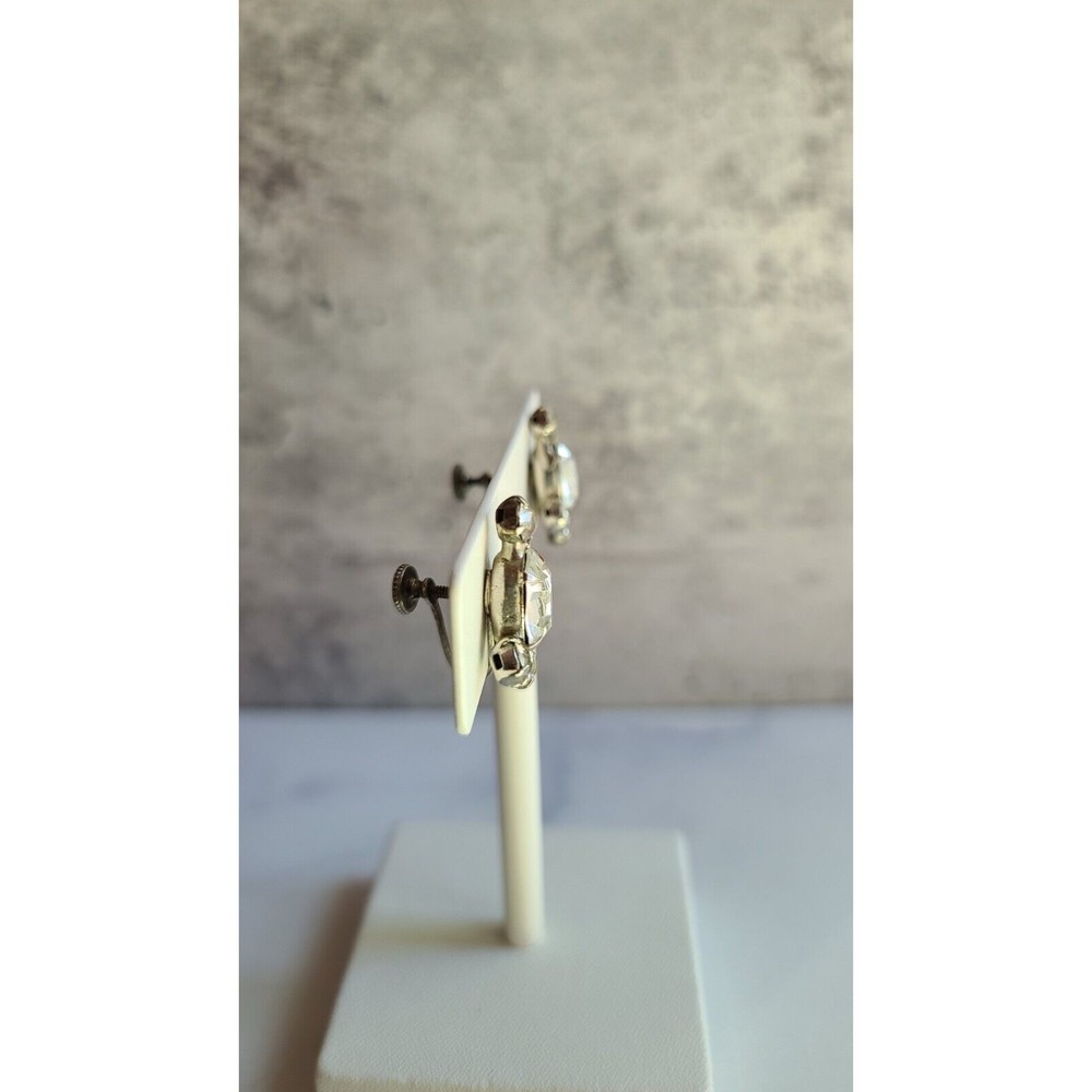 Vintage Clear Rhinestone Screwback Earrings - Picture 7 of 10